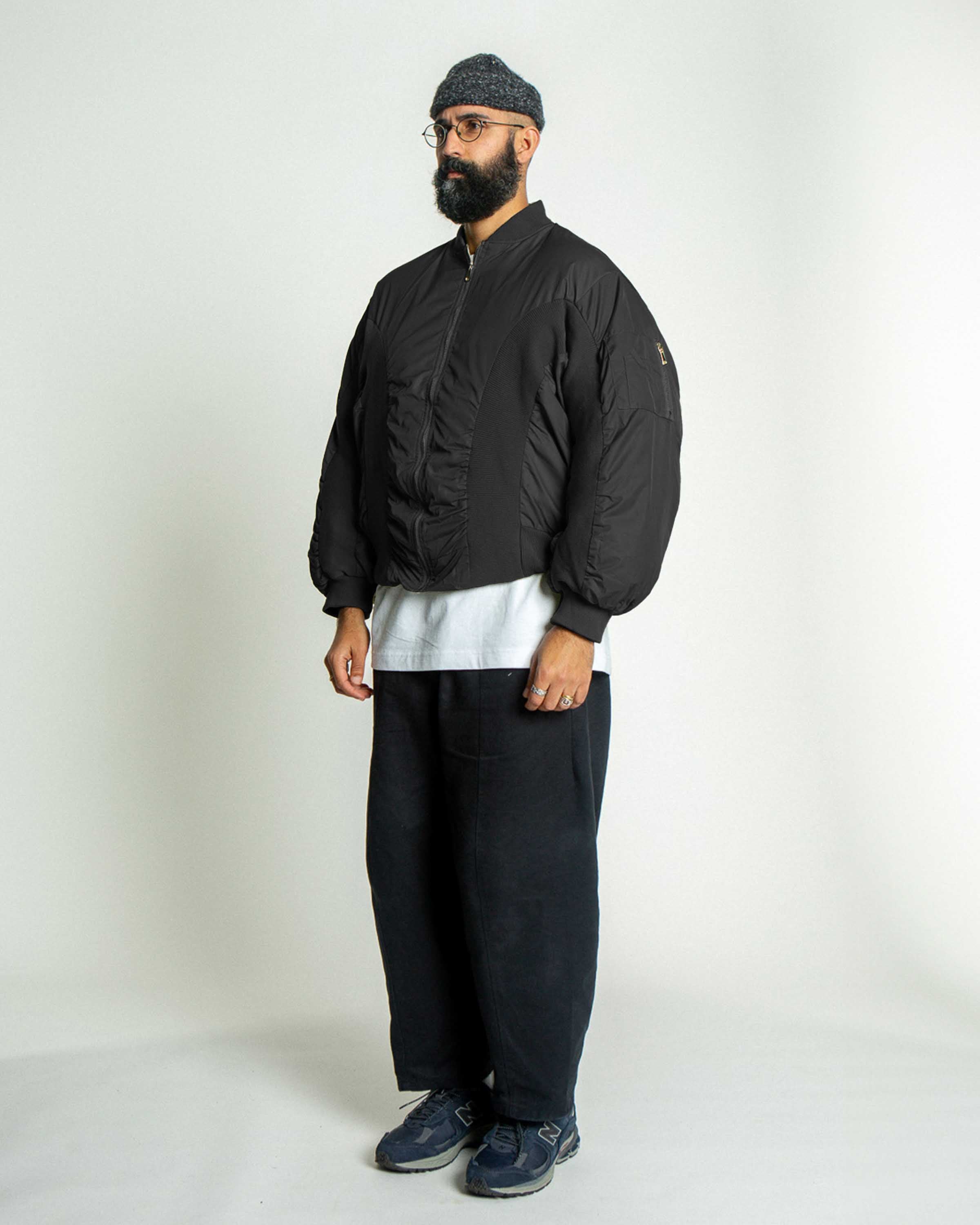 M85 Bomber - Black – DARKCIRCLE®